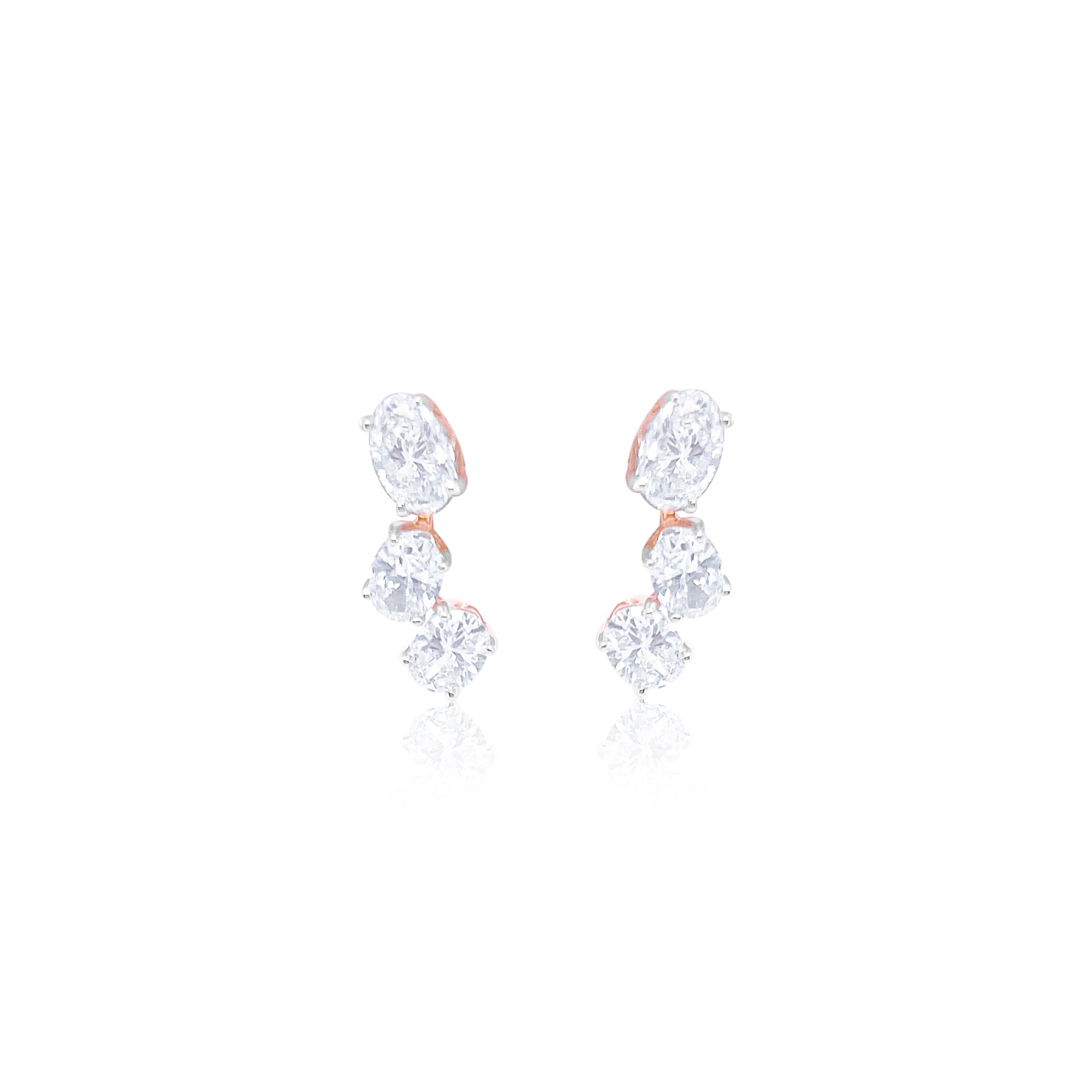 Oval and Round Cut 1.26 Ct Diamond Earrings