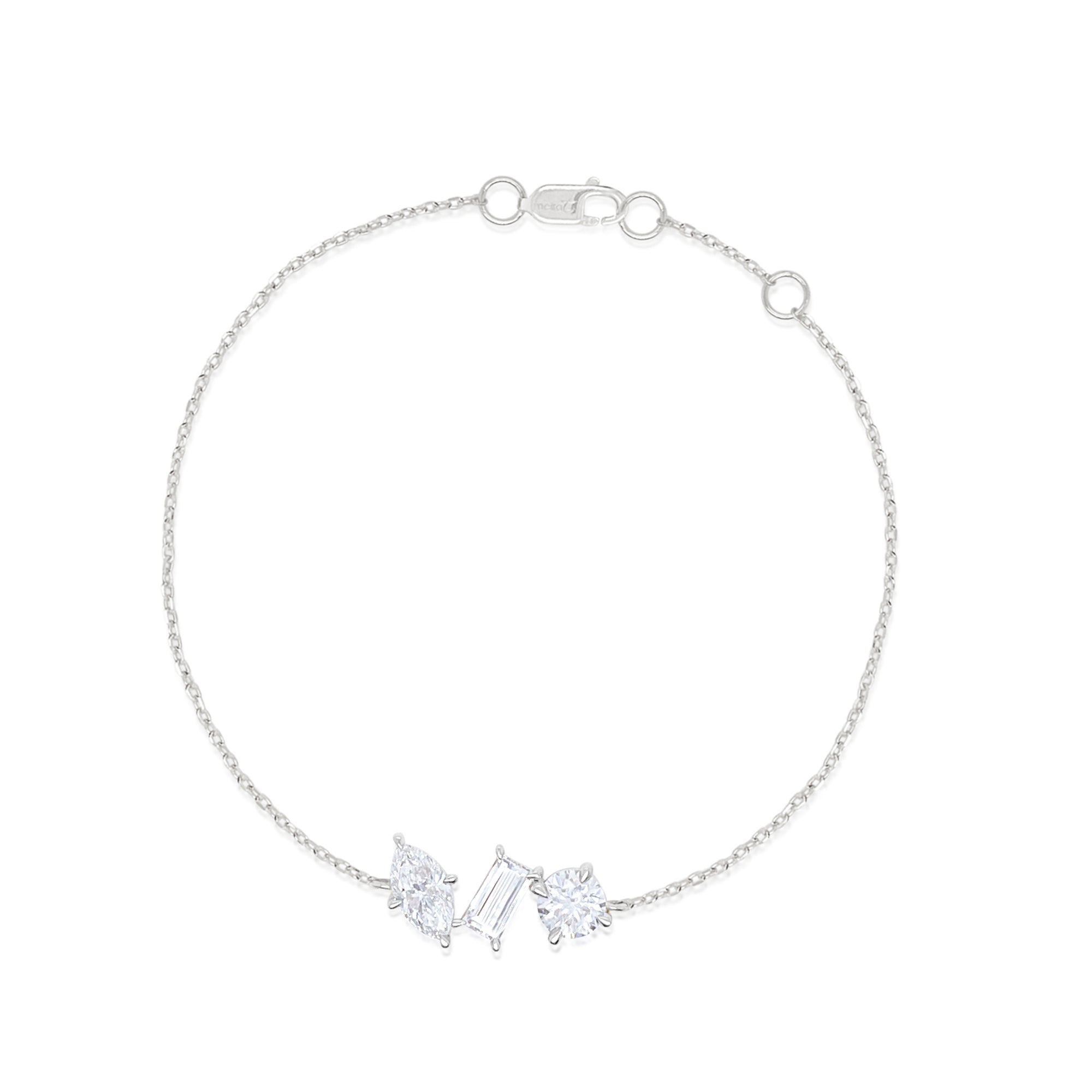 14 Kt White Gold Emerald Round And Marquise Cut 1.41 Ct Diamond Bracelet