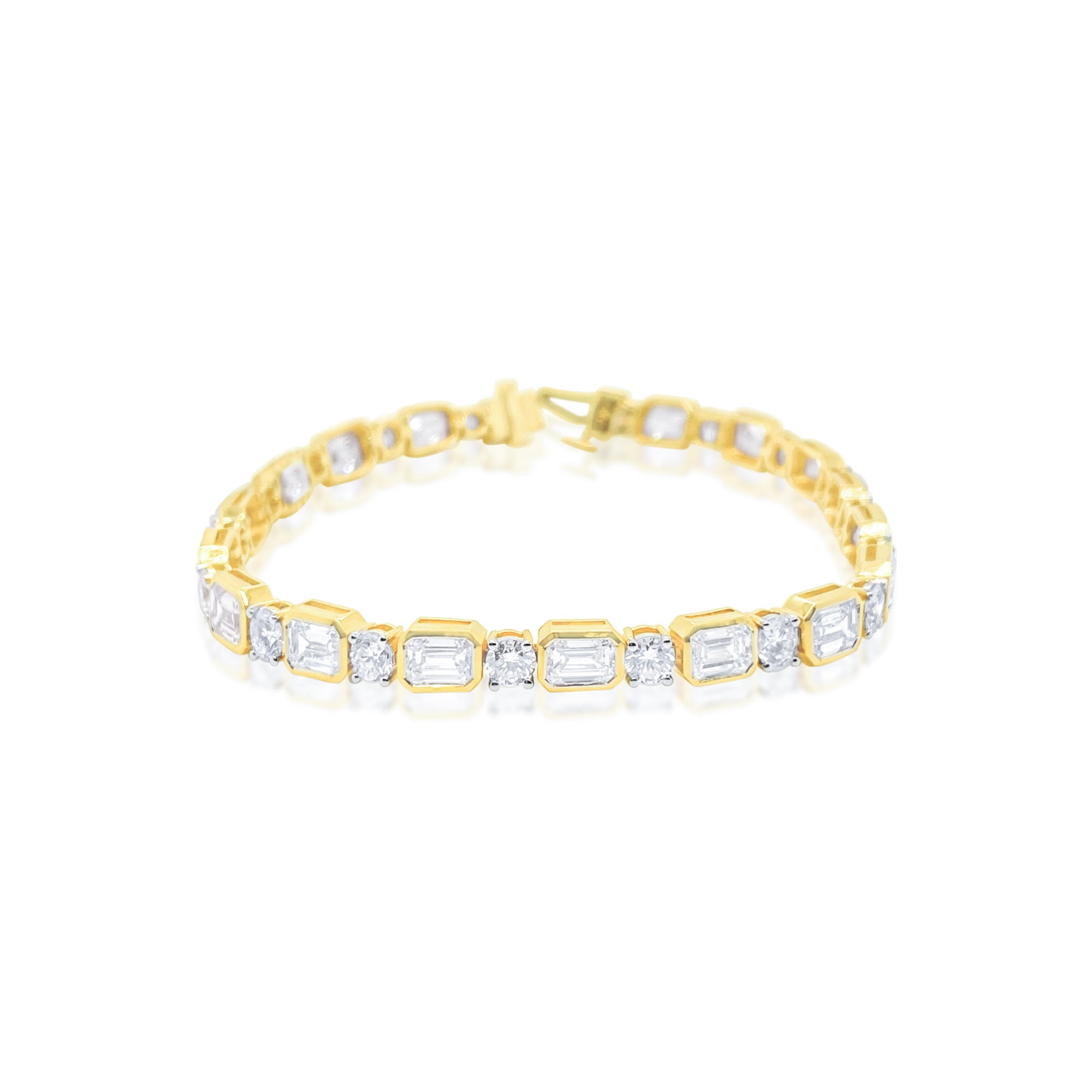 14kt Yellow Gold 10.64 Carat Emerald and Round Cut Lab Grown Diamond Bracelet Bezel set