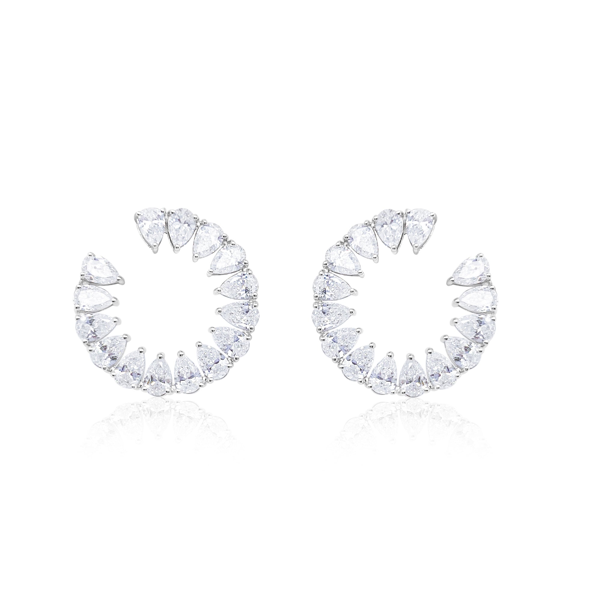 Lab Grown Pear Cut 3.93 Ct Diamond Earrings Cocktail Earrings