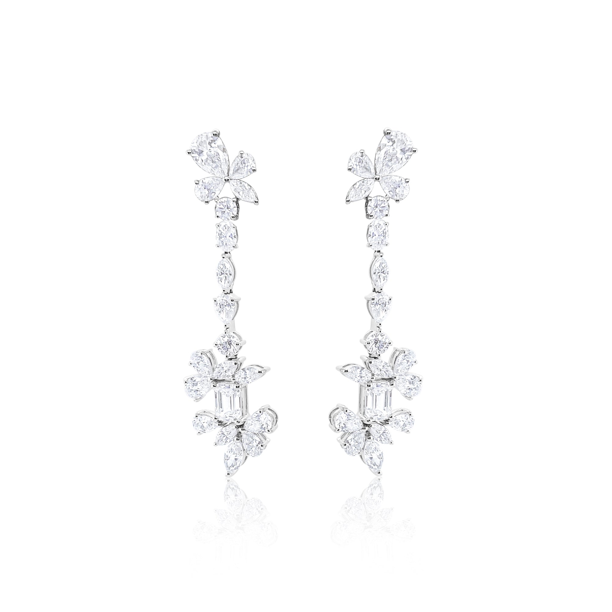 14 Kt White Gold Lab Grown Diamond Drop Earrings