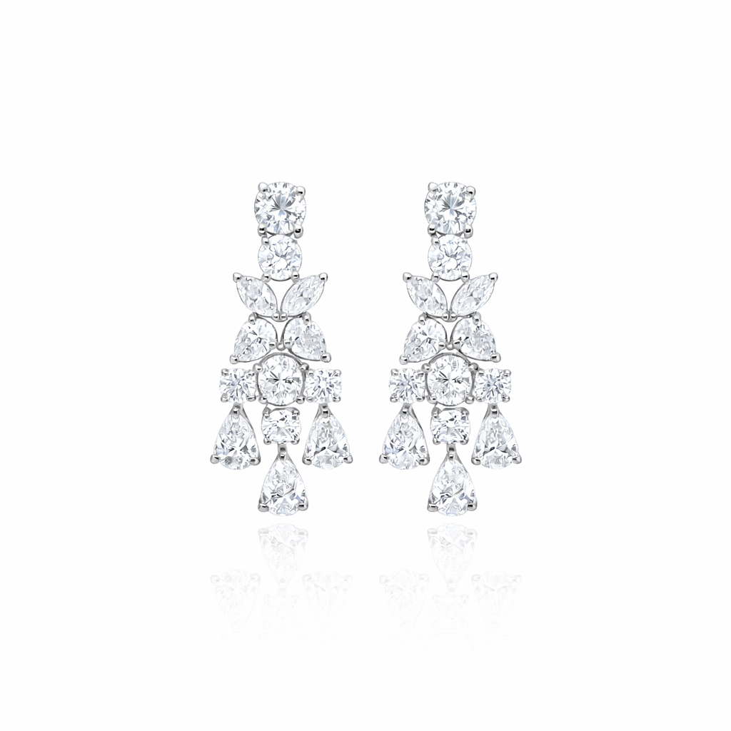 14 Kt White Gold 3.10 Cts Diamond Drop Earrings